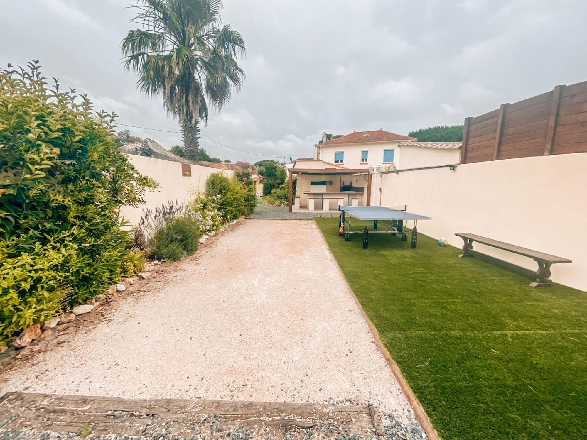 Reve D'Azur En Bord De Mer A La Nartelle Avec Piscine Dans La Residence, Terrasse, Bbq, 2 Chambres 2 Sdb Logement De 35M2 Draps Inclus Sainte-Maxime Esterno foto