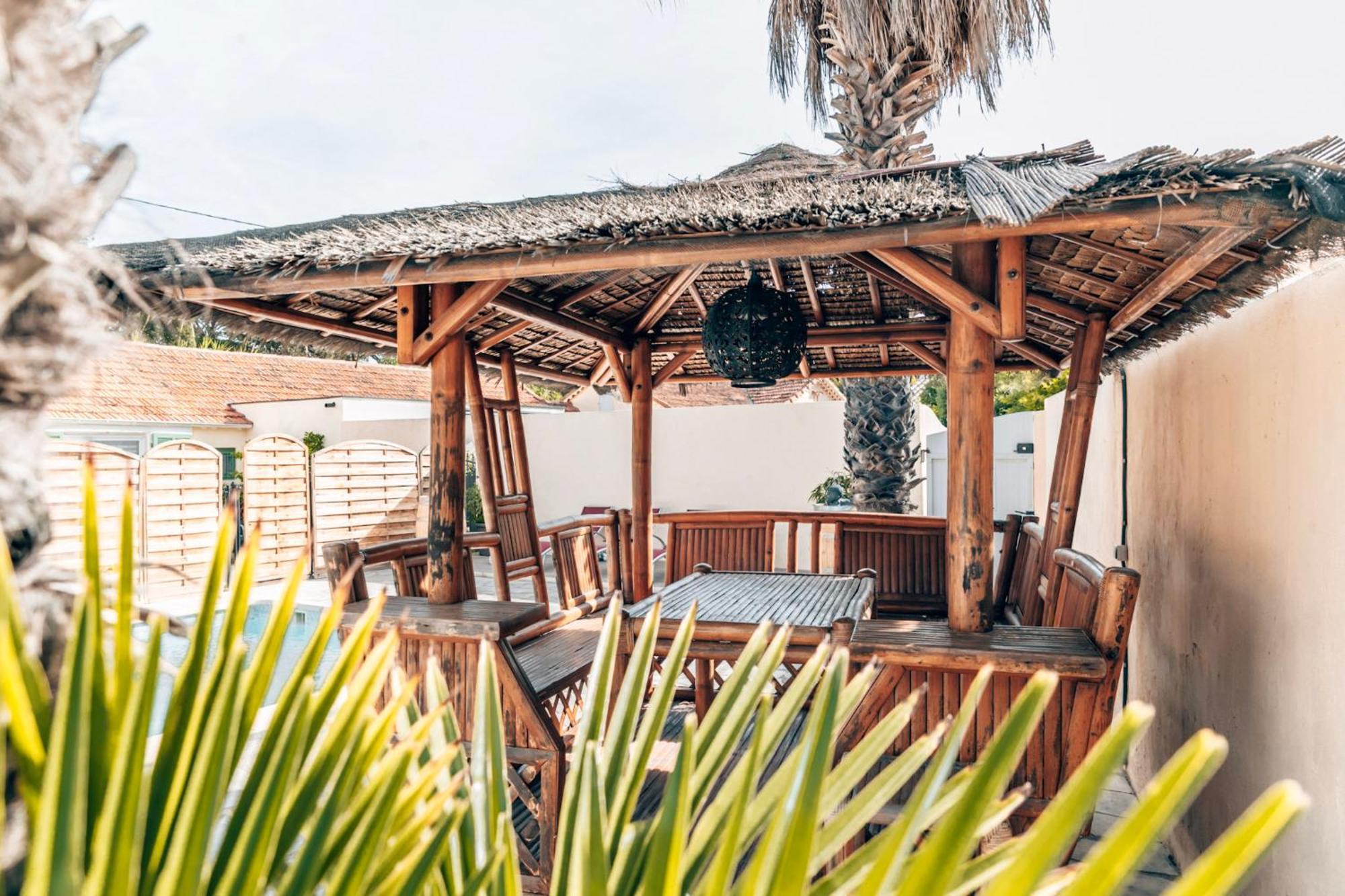 Reve D'Azur En Bord De Mer A La Nartelle Avec Piscine Dans La Residence, Terrasse, Bbq, 2 Chambres 2 Sdb Logement De 35M2 Draps Inclus Sainte-Maxime Esterno foto