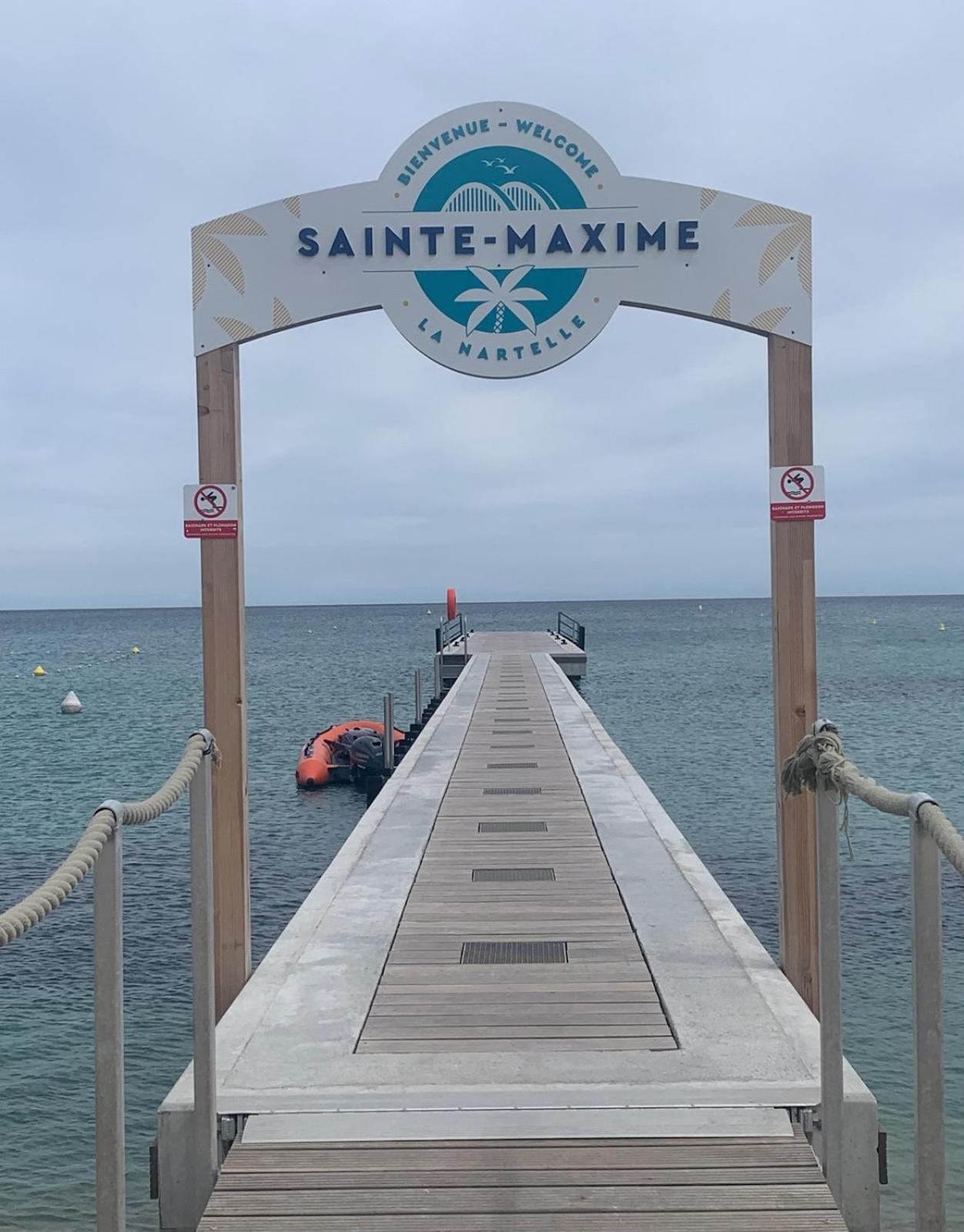 Reve D'Azur En Bord De Mer A La Nartelle Avec Piscine Dans La Residence, Terrasse, Bbq, 2 Chambres 2 Sdb Logement De 35M2 Draps Inclus Sainte-Maxime Esterno foto